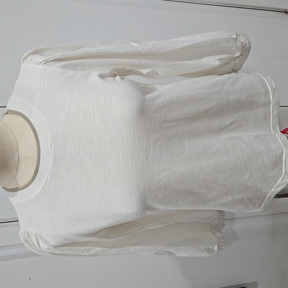 Womens Cream Texture Crewneck  Blouse With Puffed Sleeves Medium